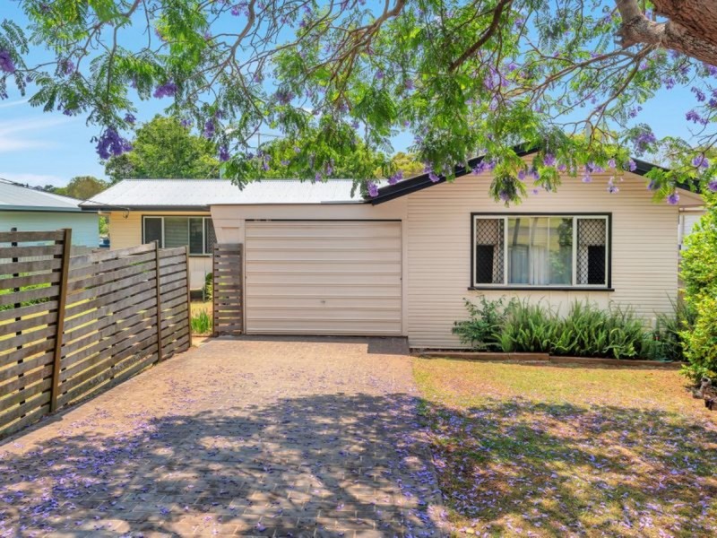 6 Skehan Street, Centenary Heights QLD 4350