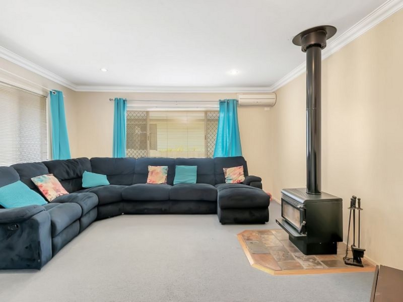 6 Skehan Street, Centenary Heights QLD 4350