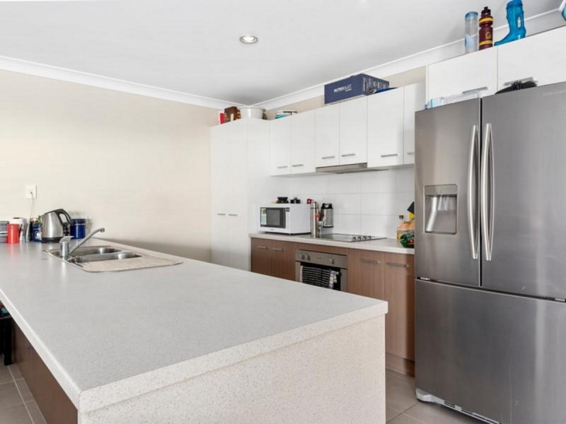 68 Newman Road, Wyreema QLD 4352