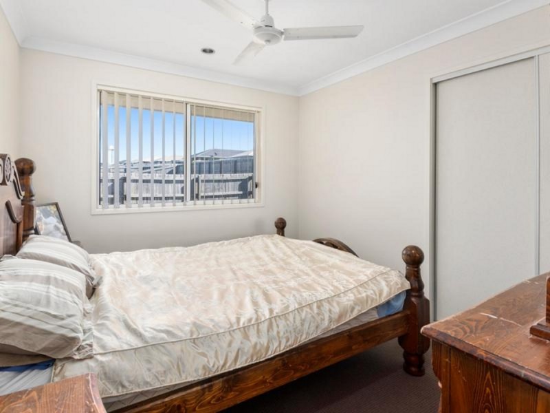 68 Newman Road, Wyreema QLD 4352