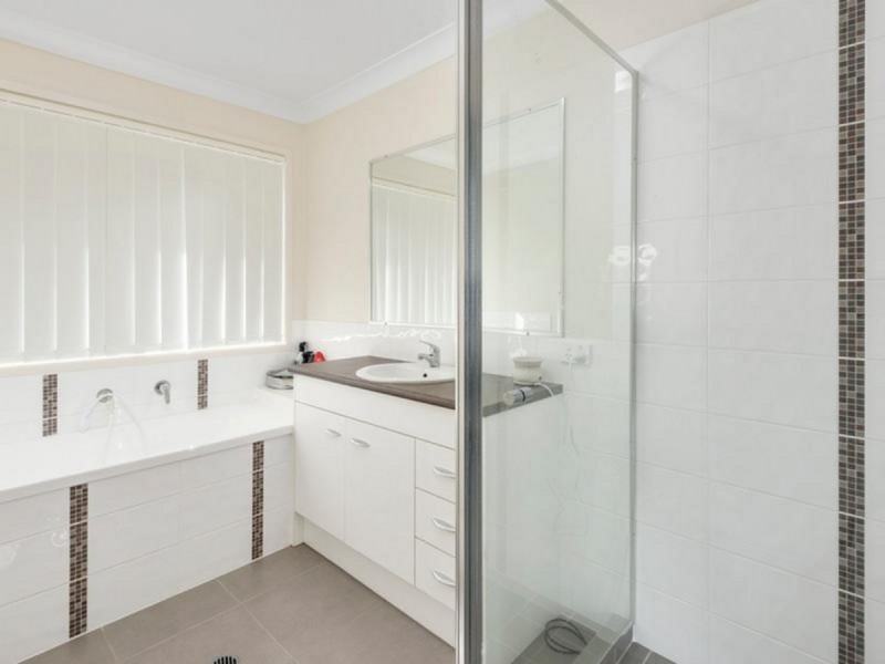 68 Newman Road, Wyreema QLD 4352