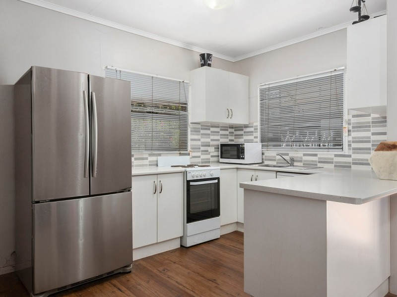 326 Alderley Street, Kearneys Spring QLD 4350