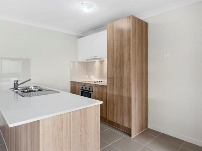 2/27 Minnett Street, Glenvale QLD 4350