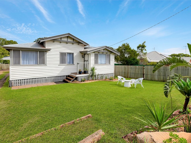 14 Sidney Street, North Toowoomba QLD 4350