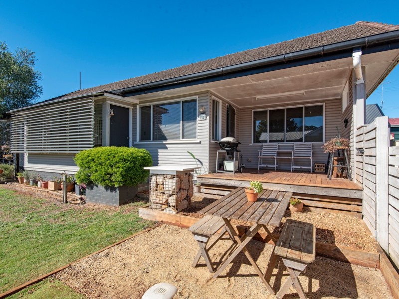 12 Market Street, South Toowoomba QLD 4350