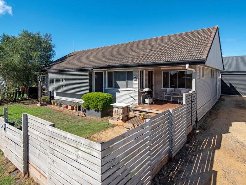 12 Market Street, South Toowoomba QLD 4350