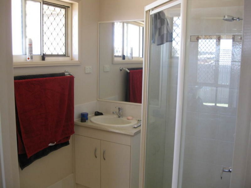 1/16 Winning Street, Glenvale QLD 4350