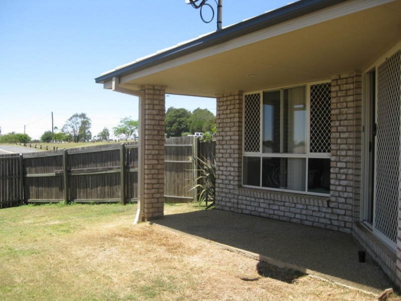 1/16 Winning Street, Glenvale QLD 4350