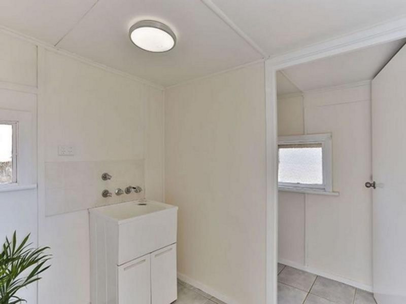 441 Tor Street, Newtown QLD 4350