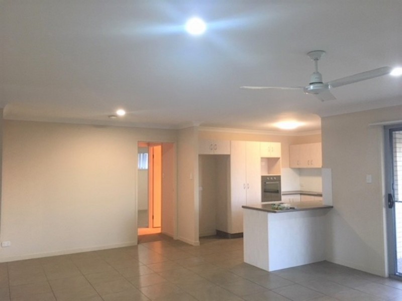 7 Dixon Court, Wilsonton Heights QLD 4350