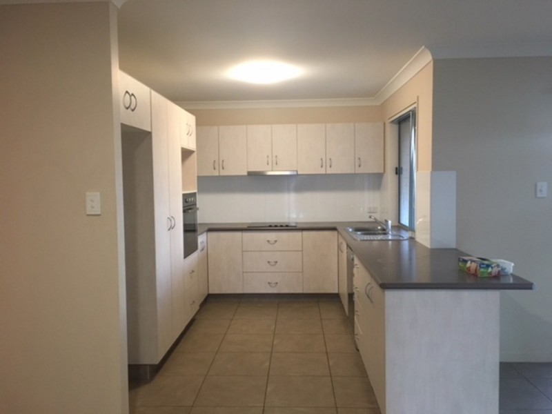 7 Dixon Court, Wilsonton Heights QLD 4350