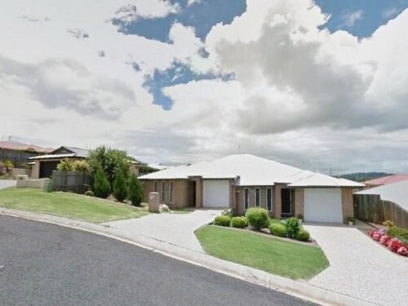 2/15 Horrocks Crescent, Kearneys Spring QLD 4350