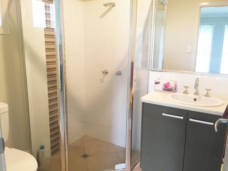 2/15 Horrocks Crescent, Kearneys Spring QLD 4350
