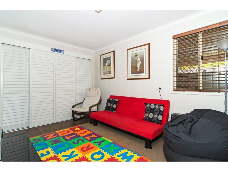 555 Hume Street, Kearneys Spring QLD 4350