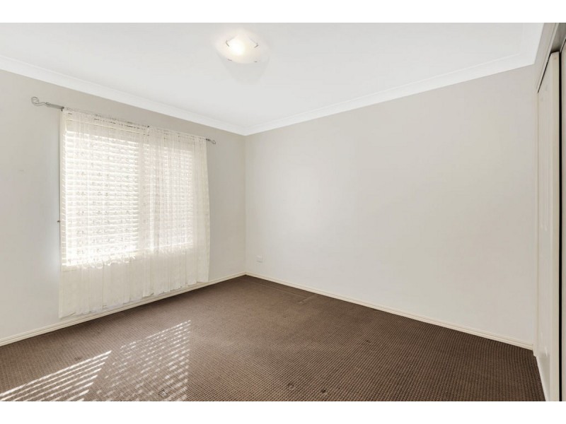 37 Bouganvillea Drive, Middle Ridge QLD 4350