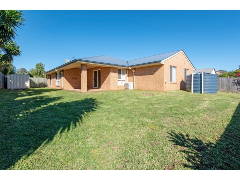 37 Bouganvillea Drive, Middle Ridge QLD 4350