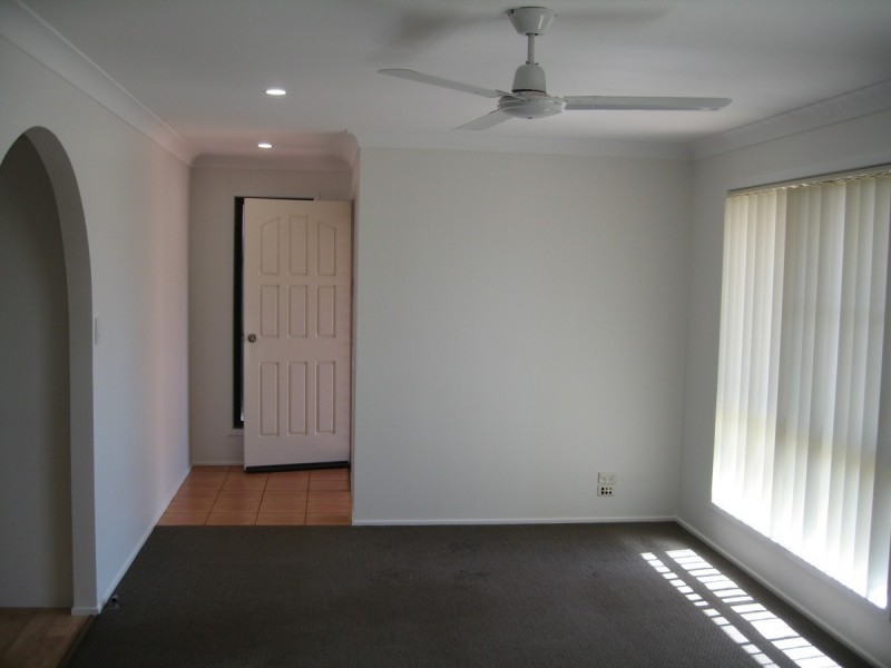 10 Marwedel Street, Kearneys Spring QLD 4350