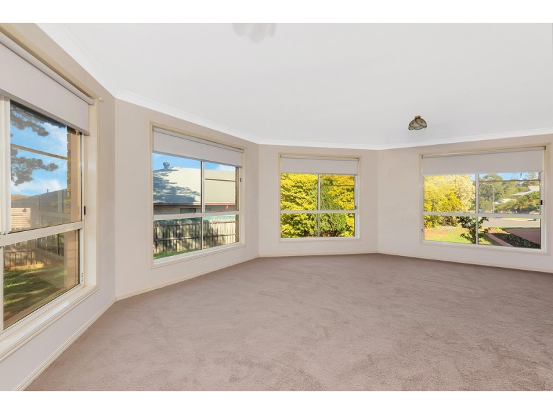 2 Lyness Court, Wilsonton Heights QLD 4350