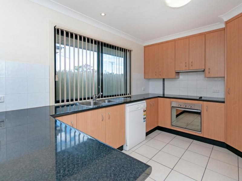 1/291 James Street, Newtown QLD 4350