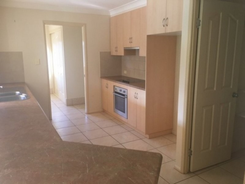 11 Macrossan Street, Cranley QLD 4350