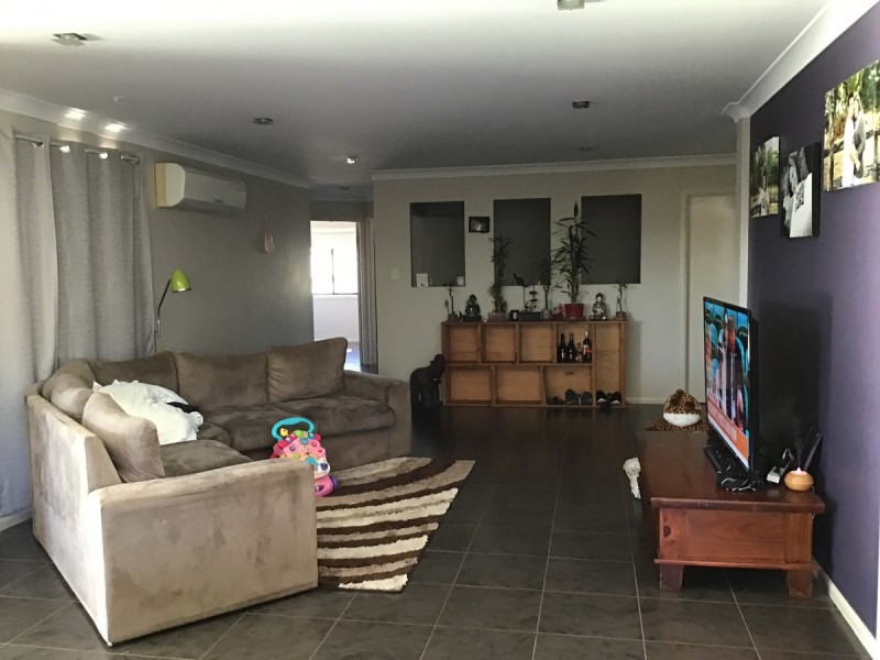 31 Nioka Drive, Highfields QLD 4352
