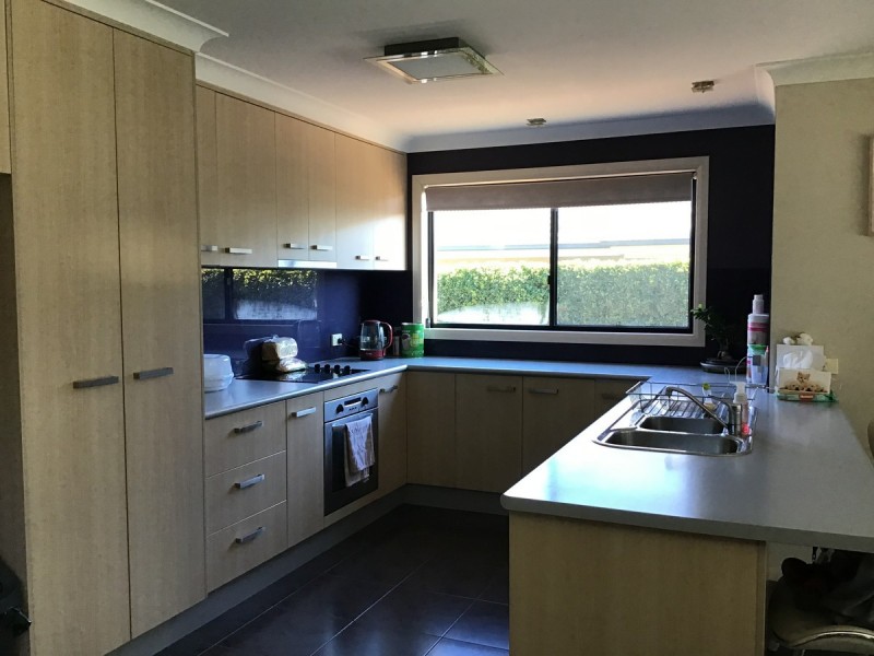 31 Nioka Drive, Highfields QLD 4352