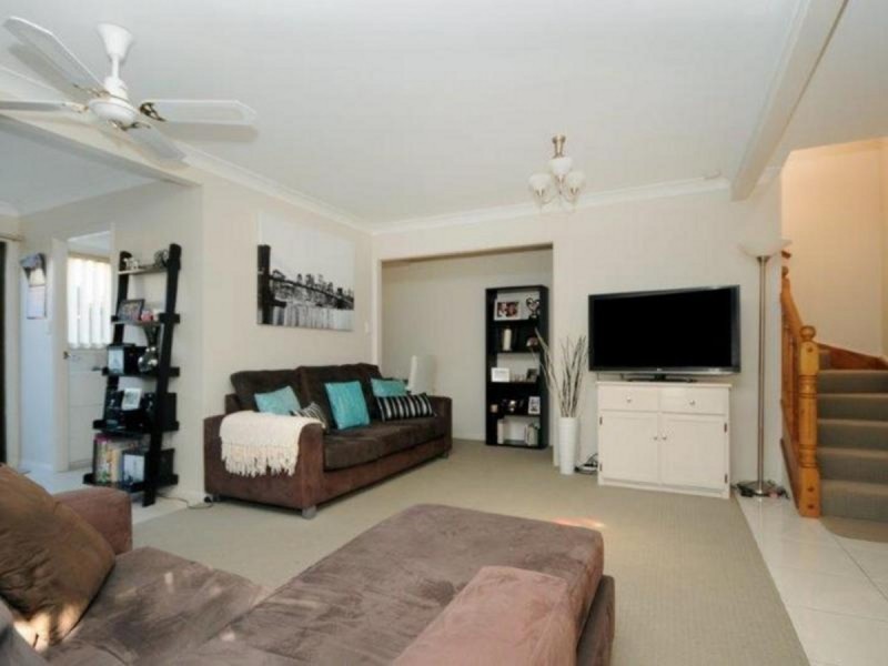 15/25 Gladstone Street, Newtown QLD 4350