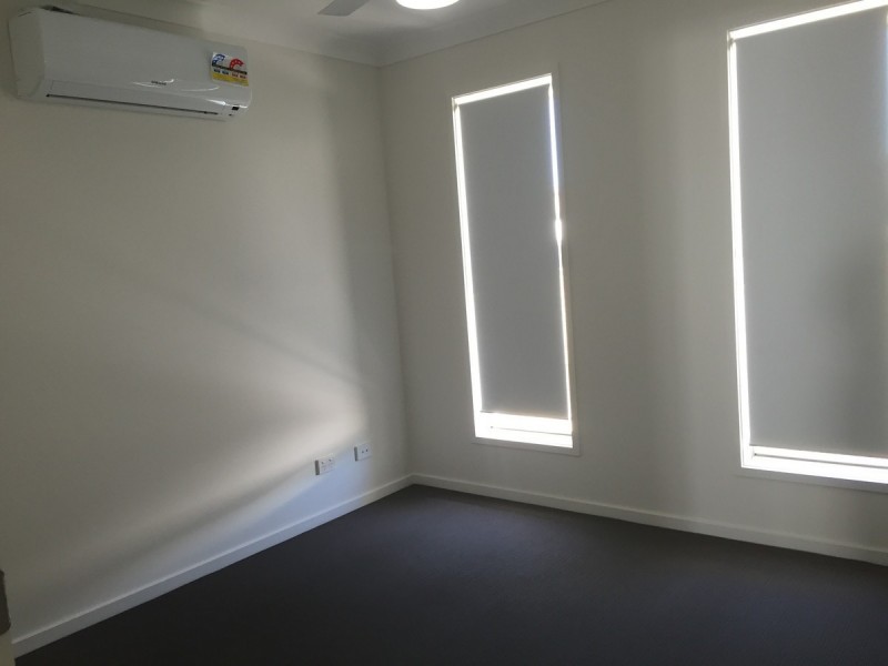 2/4 Cardamon Crescent, Glenvale QLD 4350