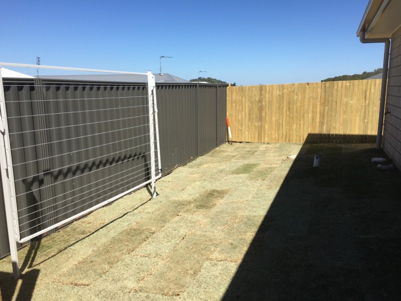 2/4 Cardamon Crescent, Glenvale QLD 4350