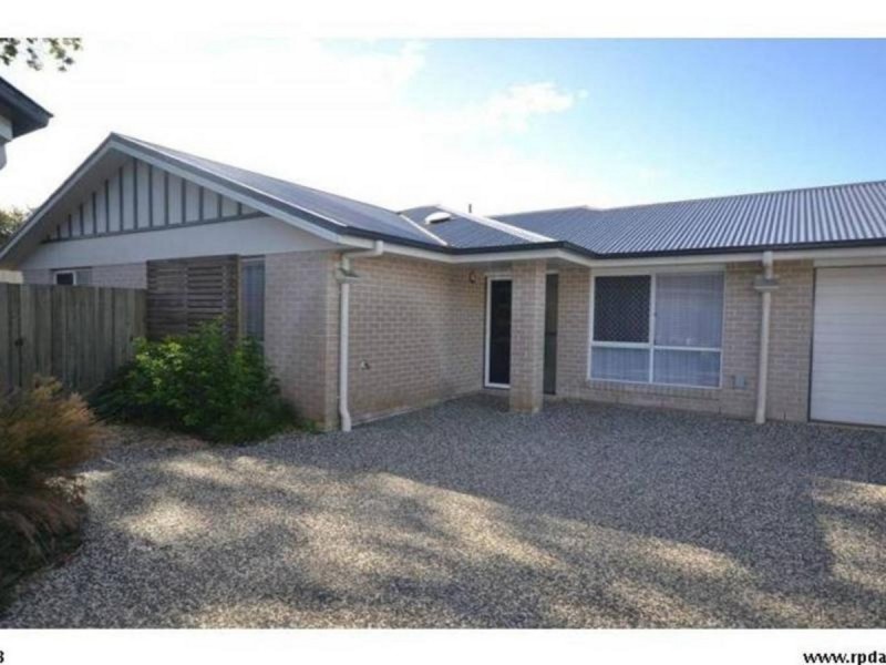 4/11 Hillside Street, Newtown QLD 4350
