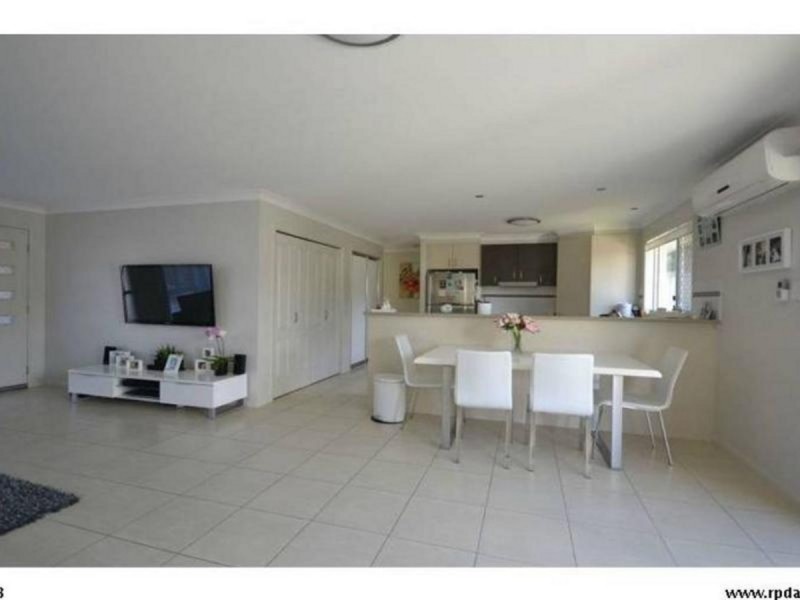 4/11 Hillside Street, Newtown QLD 4350