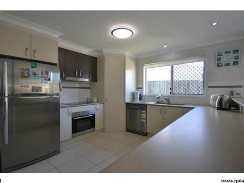 4/11 Hillside Street, Newtown QLD 4350