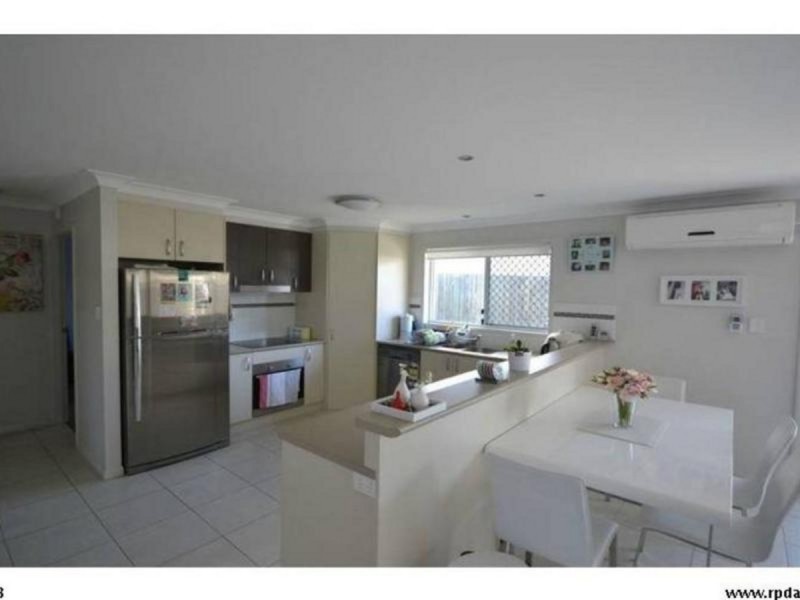4/11 Hillside Street, Newtown QLD 4350