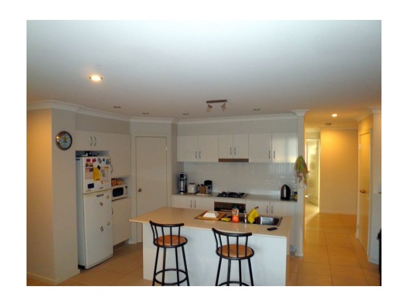 18 Northridge Drive, Cameron Park NSW 2285