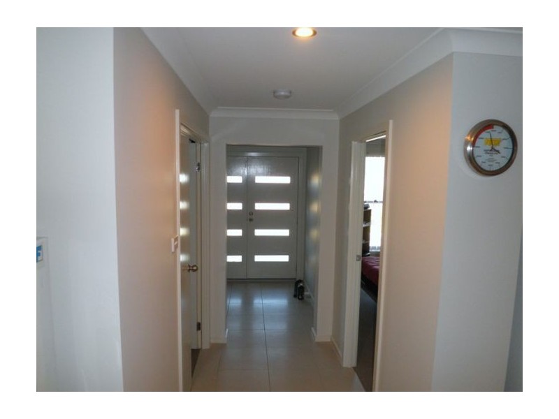 18 Northridge Drive, Cameron Park NSW 2285