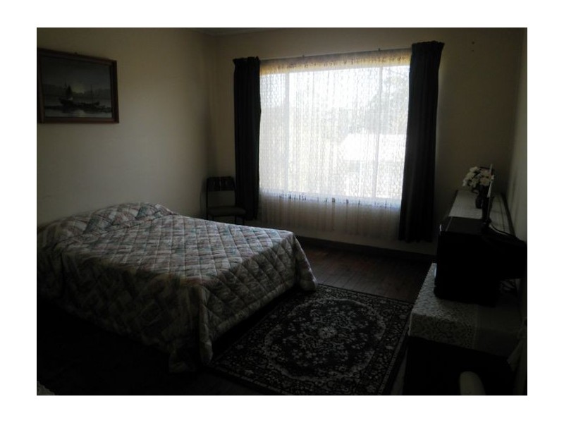 36 Park Street, Cardiff NSW 2285