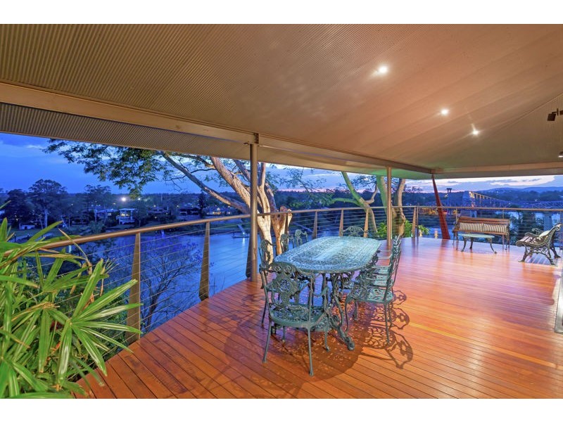 29 Neulans Road, Indooroopilly QLD 4068