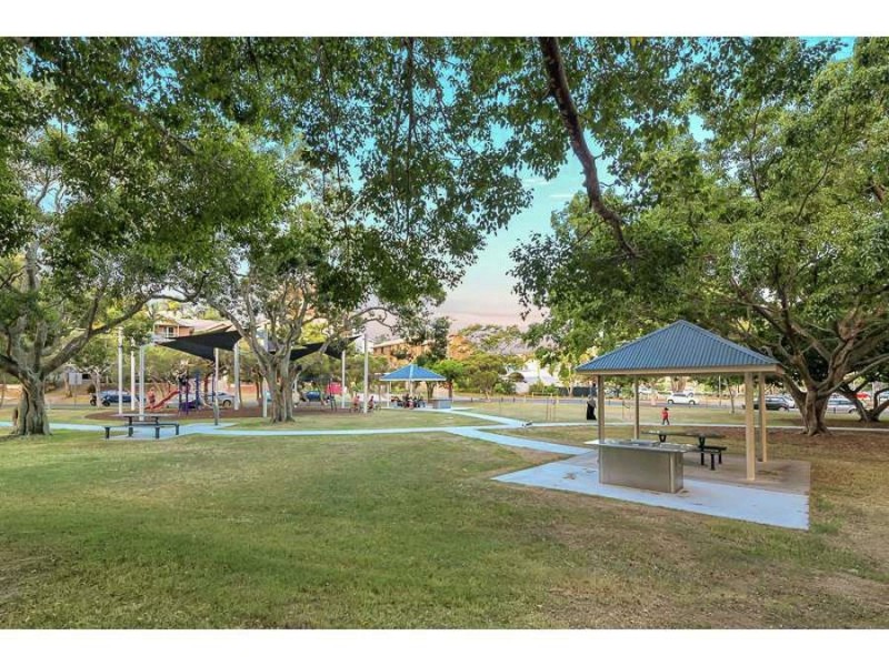 32/12 Belgrave Road, Indooroopilly QLD 4068