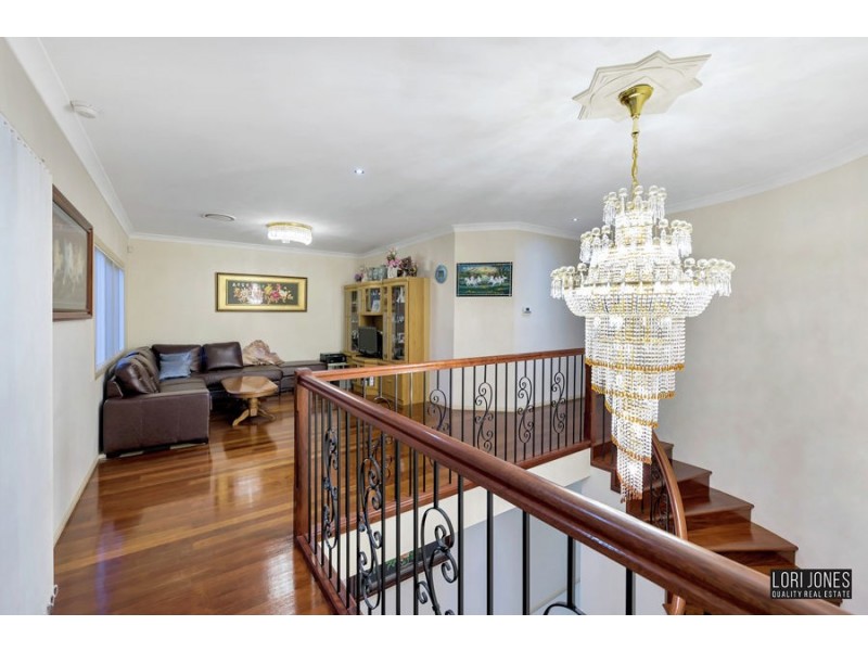 114 Broomfield Street, Taringa QLD 4068