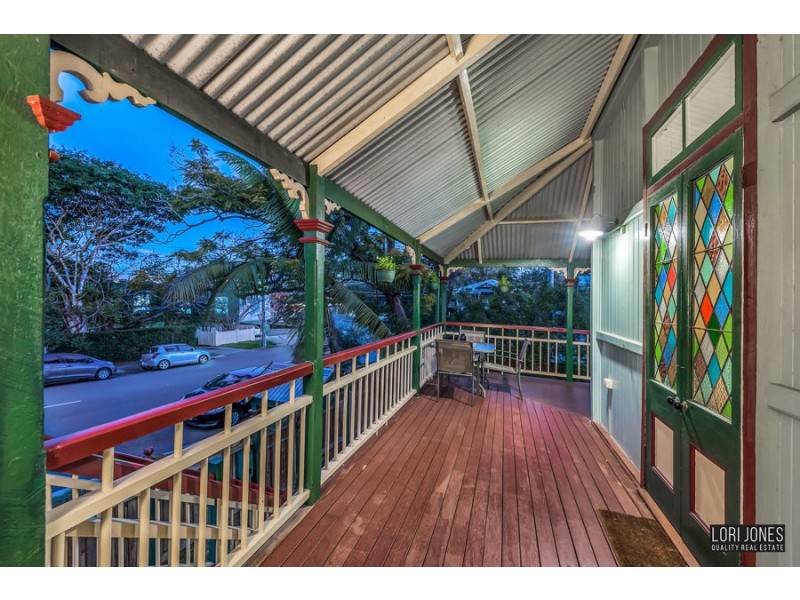 4 Dacre Street, Toowong QLD 4066