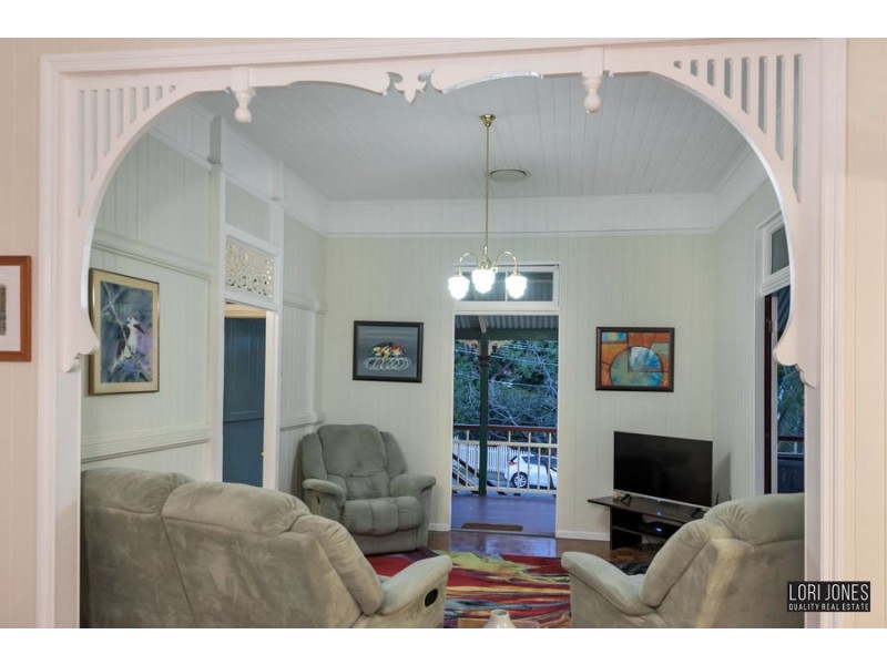 4 Dacre Street, Toowong QLD 4066