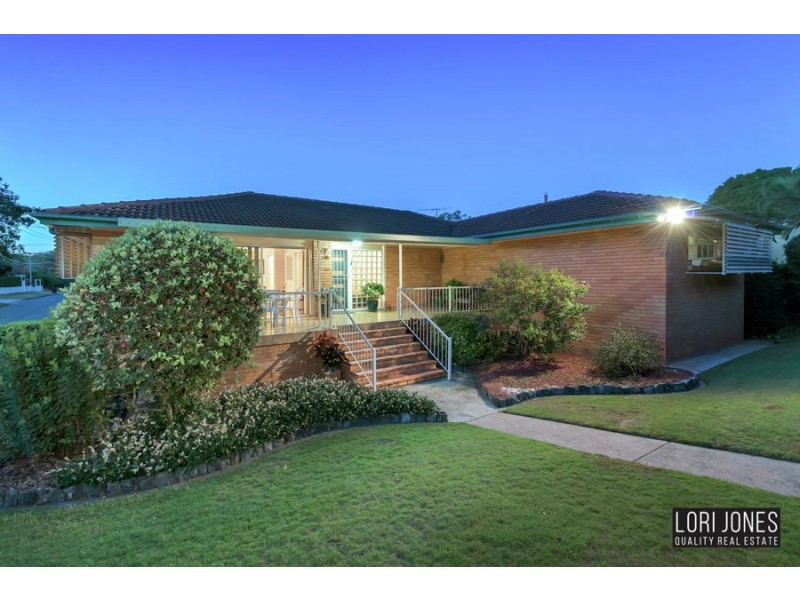 29 Nindethana Street, Indooroopilly QLD 4068