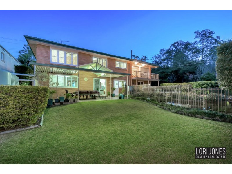 29 Nindethana Street, Indooroopilly QLD 4068