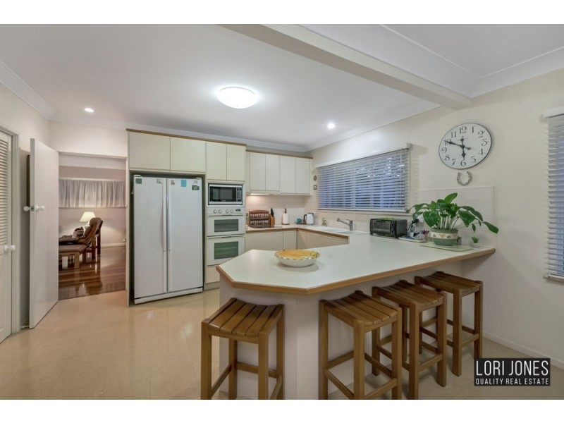 29 Nindethana Street, Indooroopilly QLD 4068