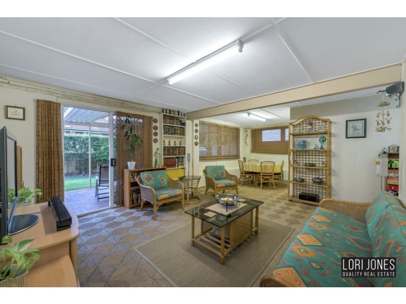 29 Nindethana Street, Indooroopilly QLD 4068