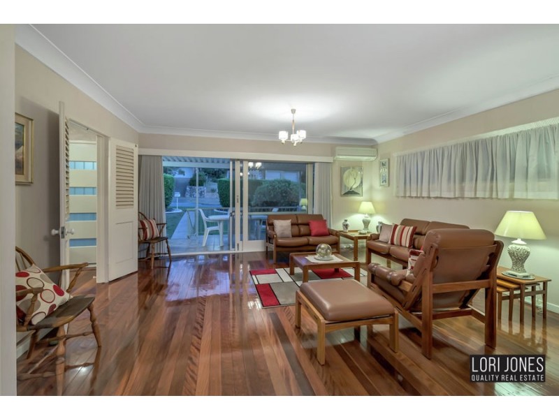 29 Nindethana Street, Indooroopilly QLD 4068