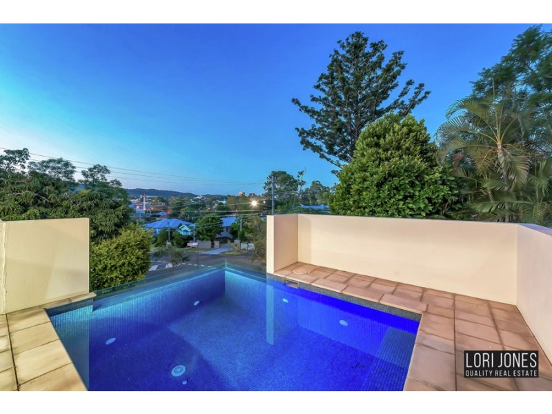 37 Dennis Street, Indooroopilly QLD 4068