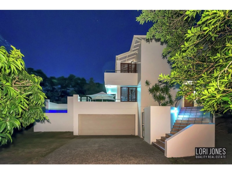 37 Dennis Street, Indooroopilly QLD 4068