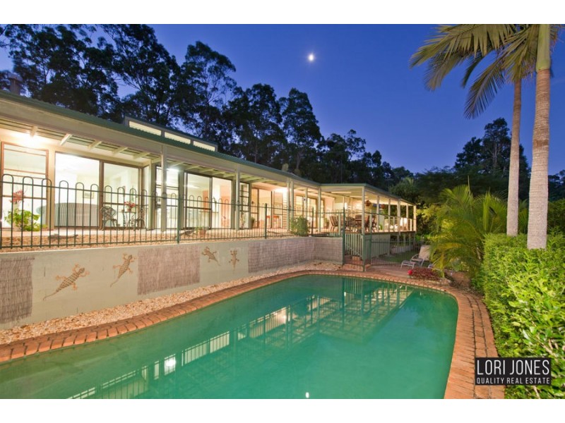 86 Carinya Street, Indooroopilly QLD 4068