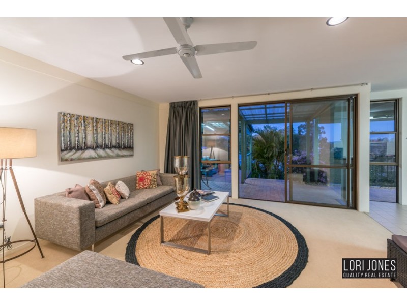 86 Carinya Street, Indooroopilly QLD 4068